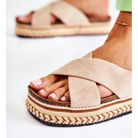 PG1 Pantoufles en daim pour femmes sur une plate-forme Jossie beige 3