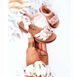 Sandales des filles avec un motif de serpent rose 2