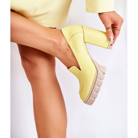 PA2 Escarpins à la mode sur une plate-forme Margott jaune massive 7