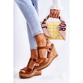 PG1 Sandales classiques en cuir sur talon compensé Valorin marron brun 5