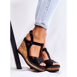 PG1 Sandales compensées classiques en cuir noir Valorin 1