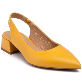 Marco Shoes Sandales en cuir jaune à jets décoratifs 1