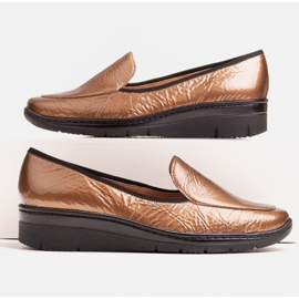Radoskór Mocassins confortables à coupe basse sur un coin bas pour un pied plus large d'or 1