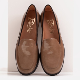 Radoskór Chaussures compensées basses confortables pour un pied plus large brun 2