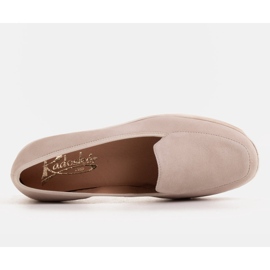Radoskór Chaussures compensées basses confortables pour un pied plus large beige 4
