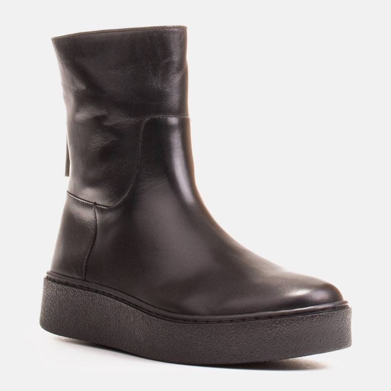 Marco Shoes Bottines de sport isolées avec un dessous ourlé noir 1