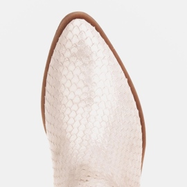 Marco Shoes Bottines en daim naturel avec une coupe en V d'or 9