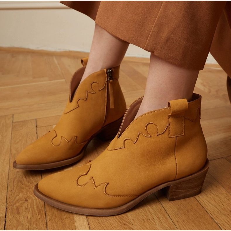 Marco Shoes Boots non isolées avec empiècements en daim et ondulations brun jaune 1