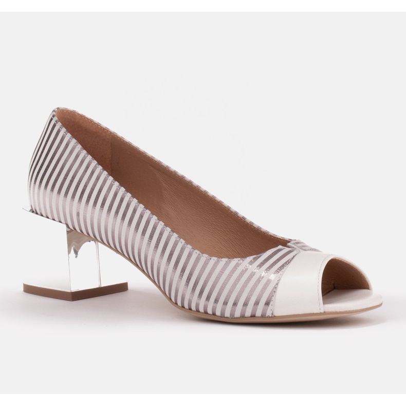 Marco Shoes Escarpins femme à rayures métallisées avec un devant ouvert blanche argent 1