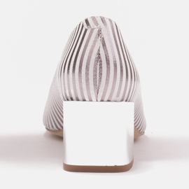 Marco Shoes Escarpins femme à rayures métallisées avec un devant ouvert blanche argent 4
