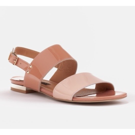 Marco Shoes Sandales plates laquées et talon métallisé beige 1