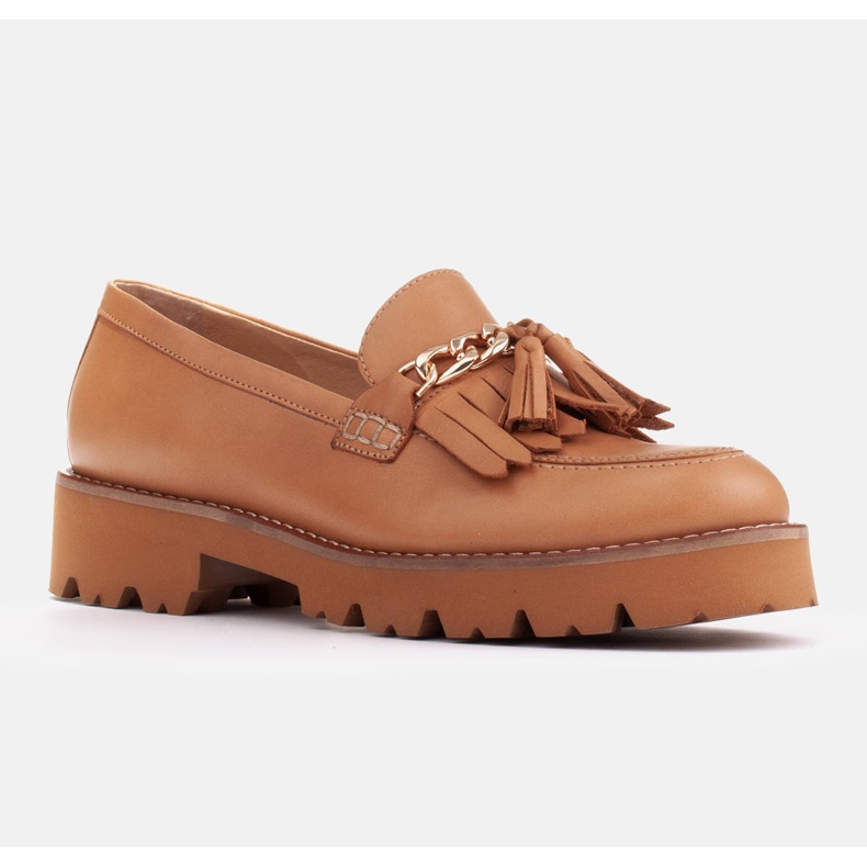 Marco Shoes Mocassins avec une chaîne dorée sur une semelle légère beige 1