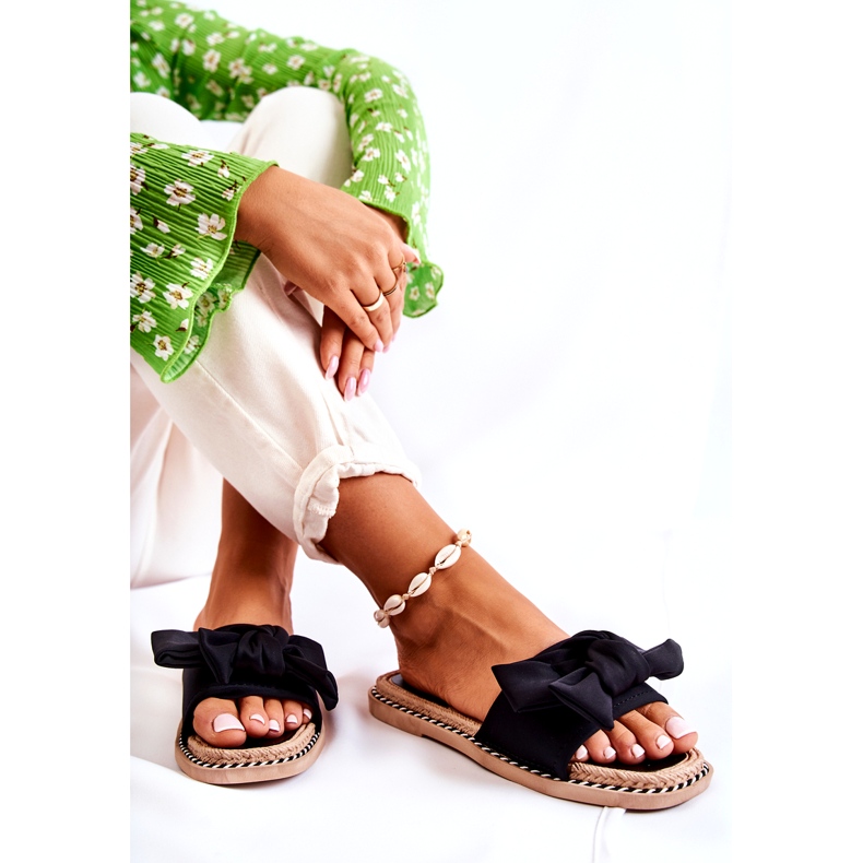 Tongs pour femmes avec nœud en tissu, noir 4