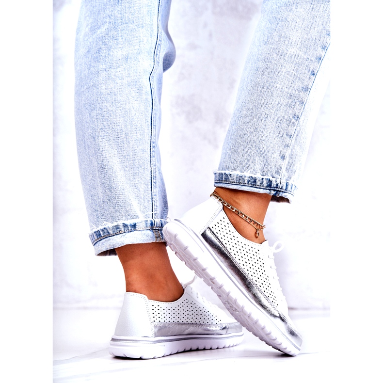 Vinceza Chaussures ajourées pour femmes sur la plate-forme blanc Deloren blanche 3 Vinceza Chaussures ajourées pour femmes sur la plate-forme blanc Deloren blanche 3
