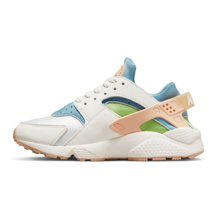 Nike Air Huarache Se W DQ0117-100 blanche 1