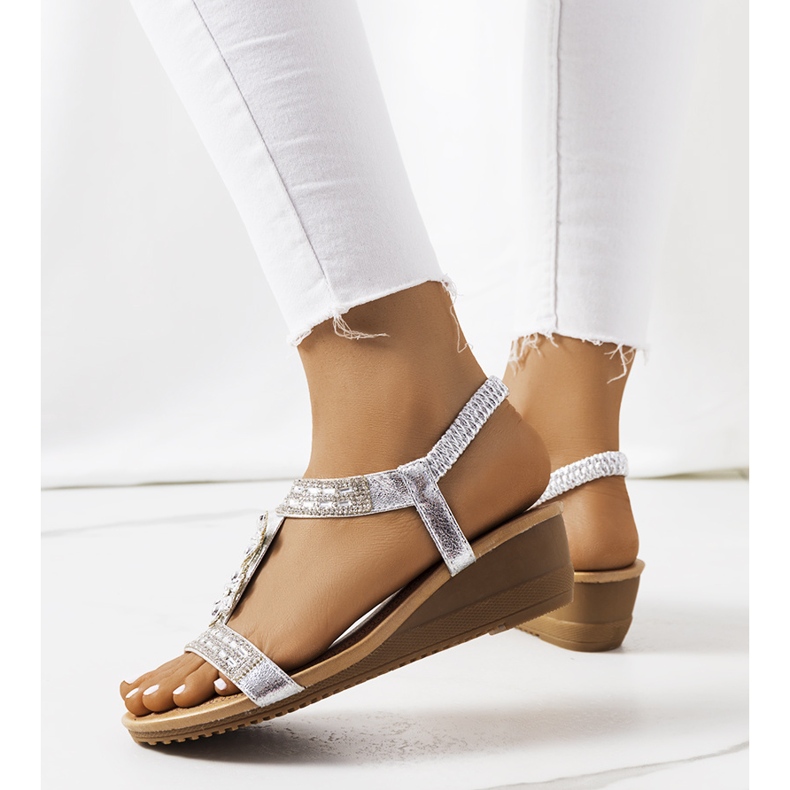 Sandales compensées argentées Amisha 1