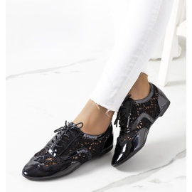 Chaussures laquées noires de Brett le noir 3