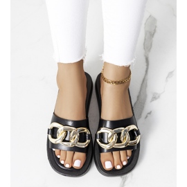 Chaussons noirs avec chaîne Bragg le noir 1 Chaussons noirs avec chaîne Bragg le noir 1