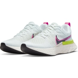 Nike React Infinity Run Flyknit 2 W DJ5396-100 blanche 3