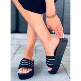 Tongs à semelles hautes Leah Black noir 1