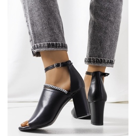 Sandales noires Nasrin Shank 2