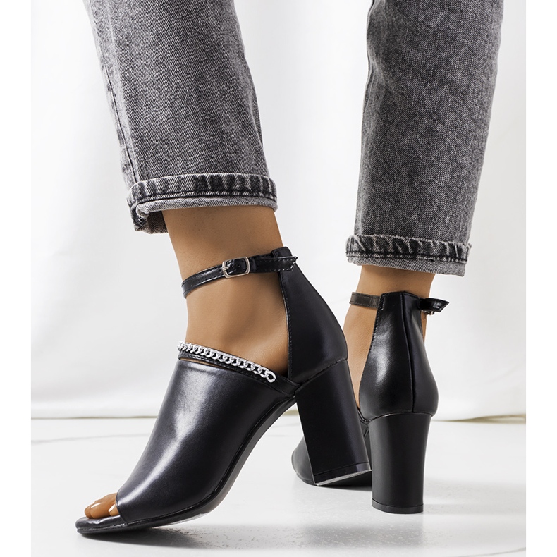 Sandales noires Nasrin Shank 2