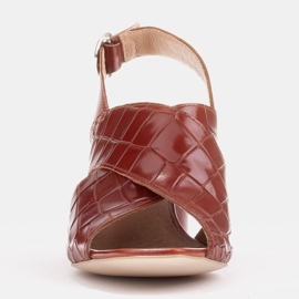 Marco Shoes Sandales en cuir pour femmes en cuir avec rayures coupées brun 1 Marco Shoes Sandales en cuir pour femmes en cuir avec rayures coupées brun 1