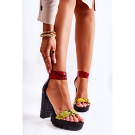 Sandales à la mode sur une barre massive Multicolore Elisen noir rouge jaune 2