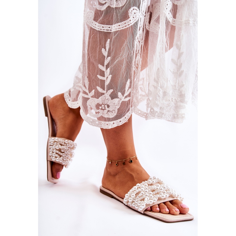 Chaussons Classiques Femme Avec Perles Beige Calipso 1