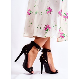 Sandales à talons hauts pour femmes avec clous Noir Carolyn le noir d'or 6
