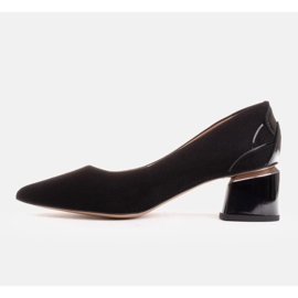 Marco Shoes Escarpins en daim noir à motif floral 1