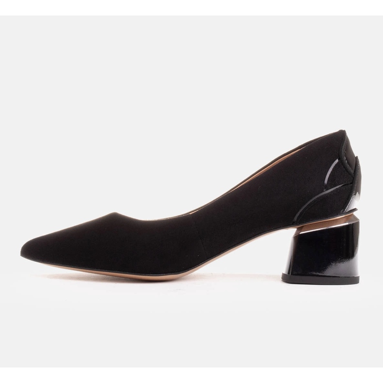 Marco Shoes Escarpins en daim noir à motif floral 1