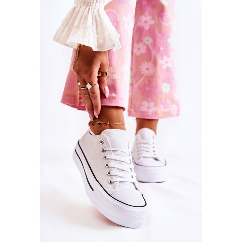 FS3 Baskets Classiques Pour Femmes Sur La Plateforme Blanc Conelle 1