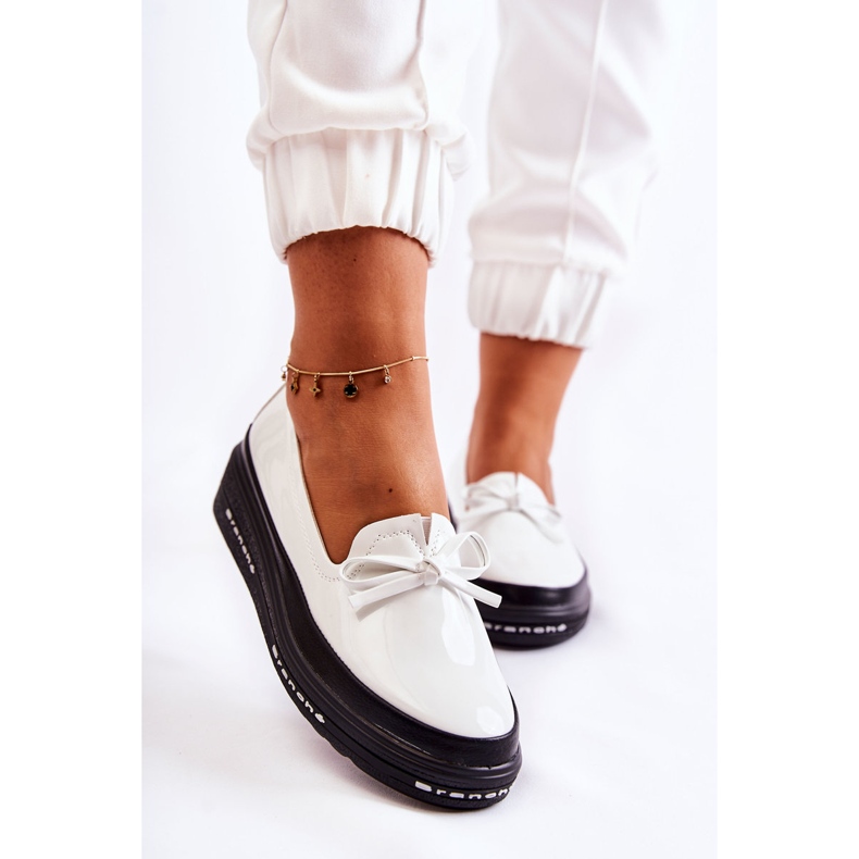 Vinceza Mocassins Compensés Laqués Femme Blanc Frilly blanche 1