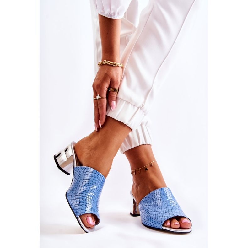 Chaussons Femme Cuir Motif Crocodile Sur Talon Bleu Perry 2