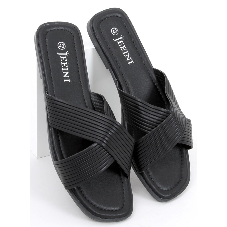 Chaussons femme Fuzzy Black le noir 2