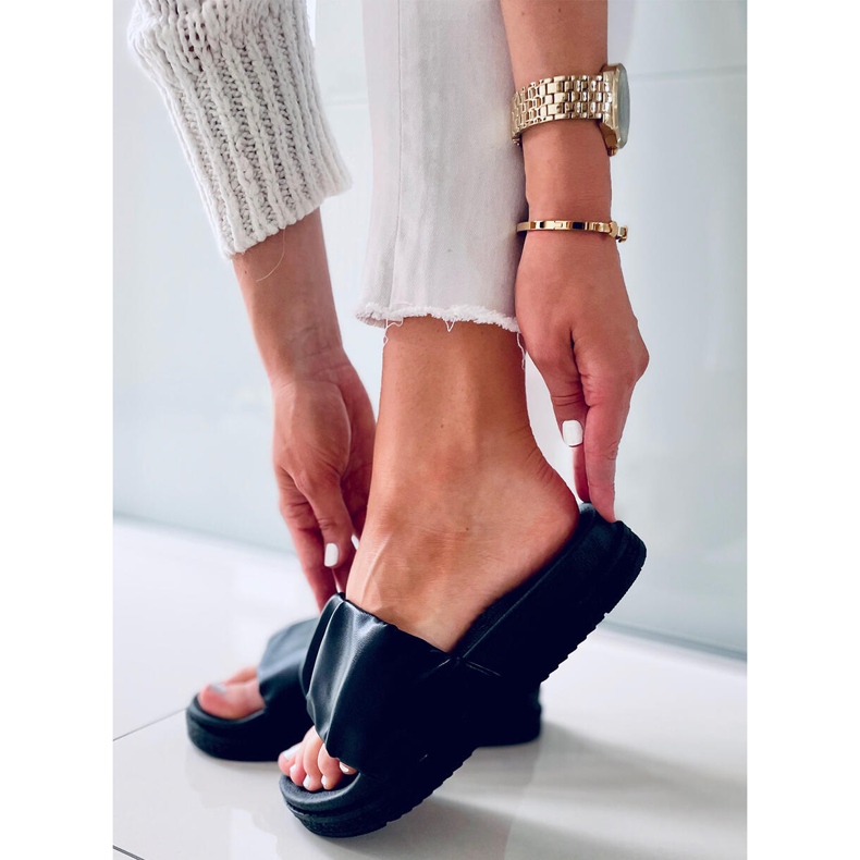 Chaussons femme Atissa Noir le noir 2