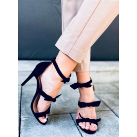 Sandales Celestia noires à talons hauts 1