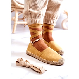 FB1 Espadrilles en daim Ismanne jaunes nouées 1