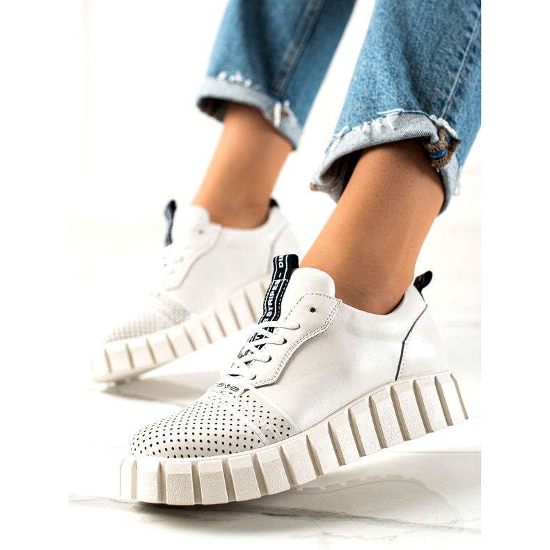 ARTIKER Chaussures en cuir à la mode blanches 1