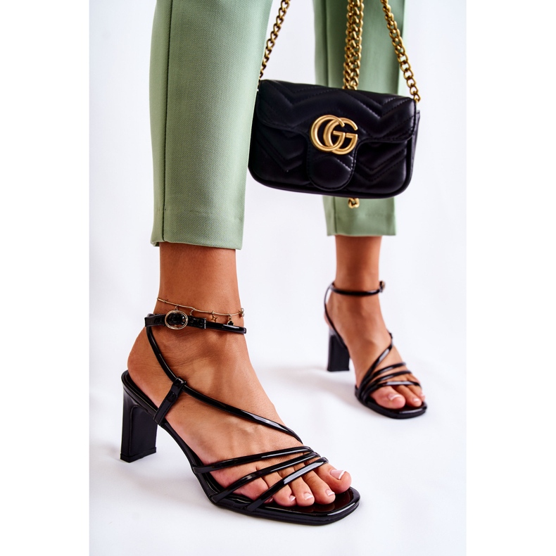 Sandales Laquées Noires Classiques Sur Talon Milani le noir 2