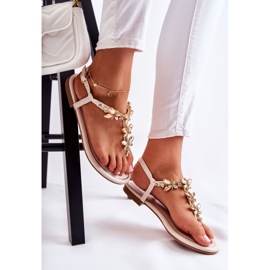 PG2 Sandales à la mode tongs avec papillons beige clair Jennissa 1