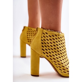 WT1 Bottines ajourées en daim jaune Jenissa 4