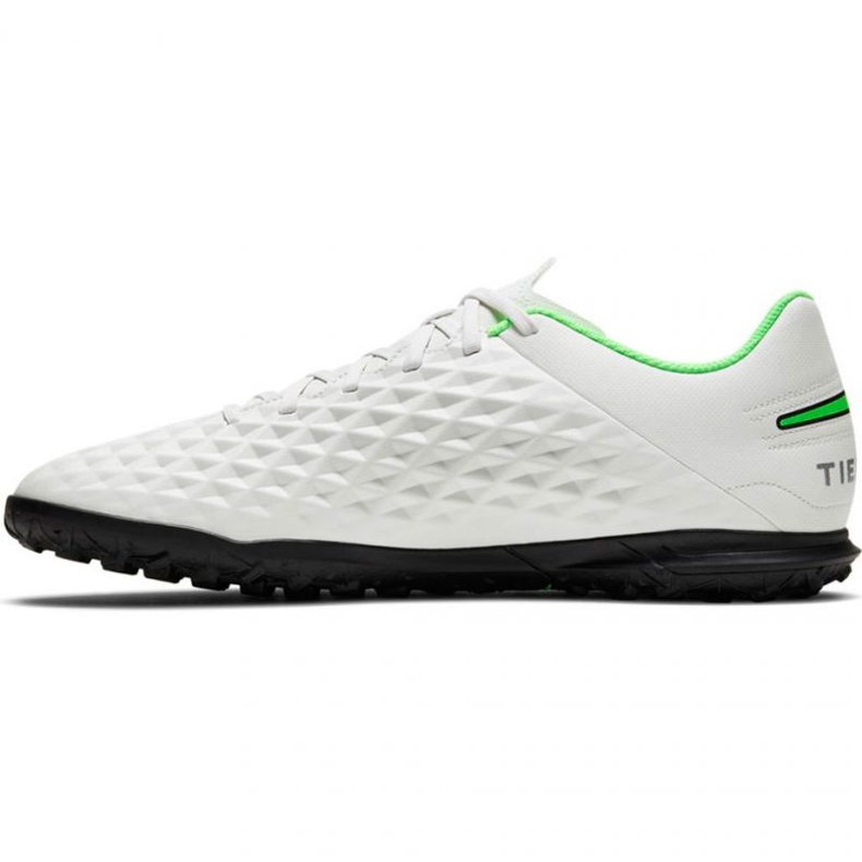Chaussures de foot Nike Tiempo Legend 8 Club Tf M AT6109 030 blanche blanche 1