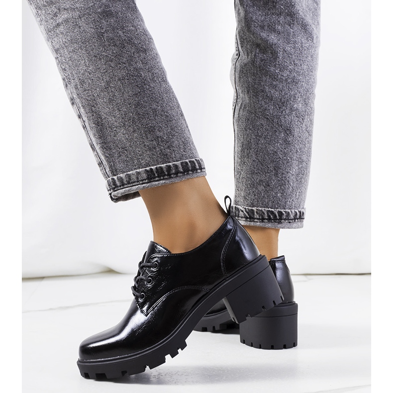 Escarpins noirs à talons Vance le noir 1