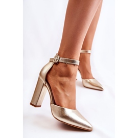 WS1 Escarpins En Cuir Sur Un Haut Pilier Salira Doré 1