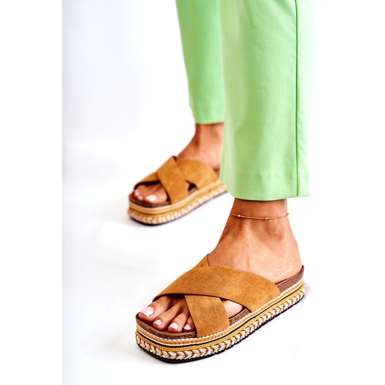 PG1 Pantoufles en daim pour femmes sur la plate-forme Camel Jossie brun 4