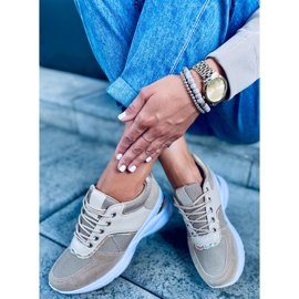 Chaussures de sport sur un talon compensé Toni Khaki caché vert 4