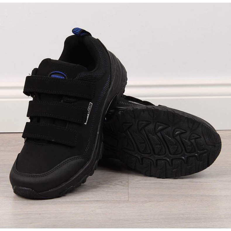 Chaussures de randonnée velcro noires et bleues American Club W AM838B 1