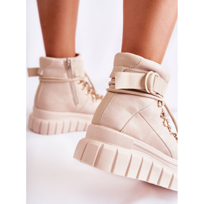FB3 Bottes Femme À La Mode Sur Une Plateforme Avec Une Bande Beige Clair La Blanca 1